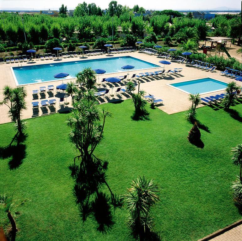 African Beach Hotel-Residence Манфредония Екстериор снимка