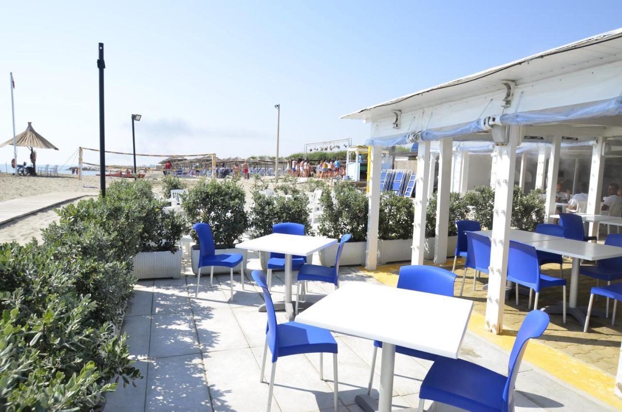 African Beach Hotel-Residence Манфредония Екстериор снимка