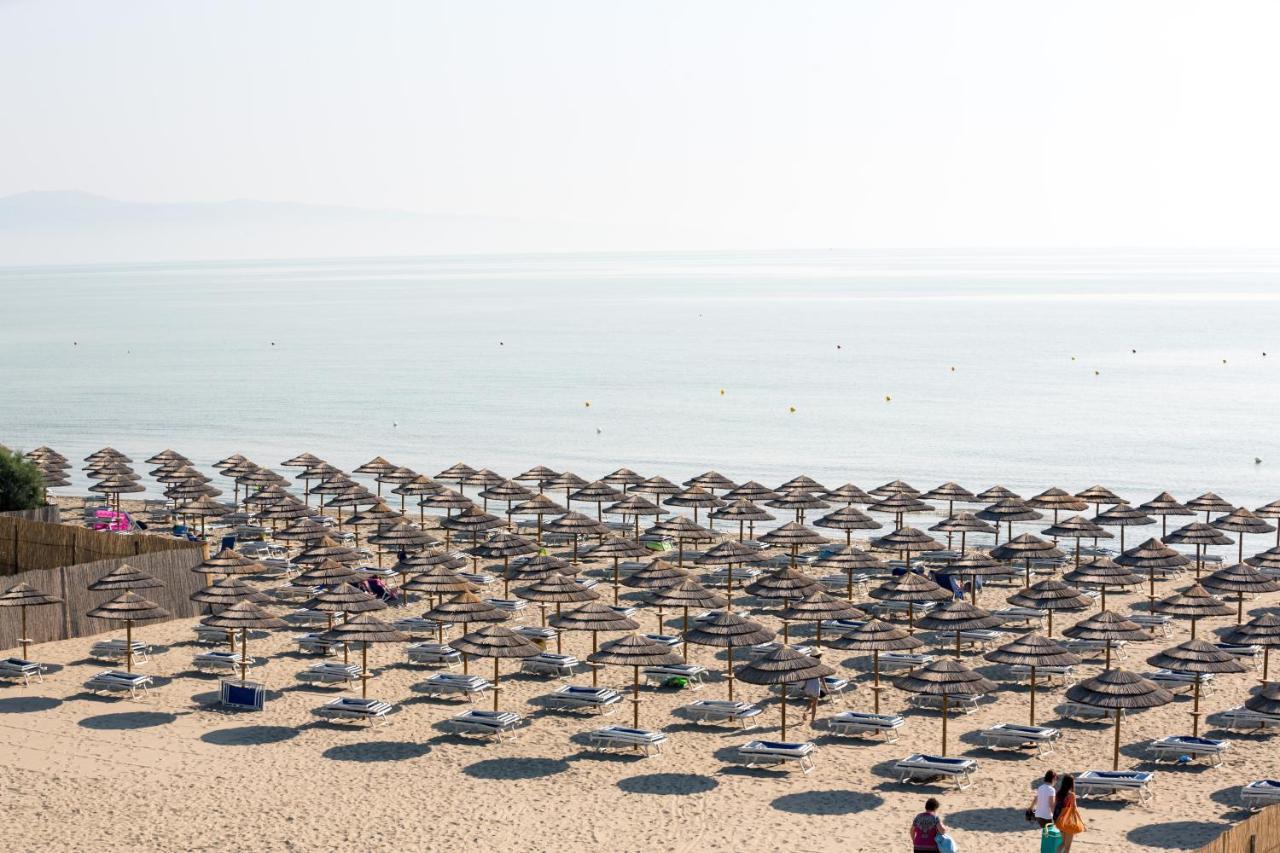 African Beach Hotel-Residence Манфредония Екстериор снимка